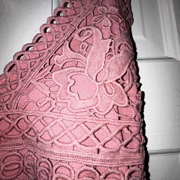 Crotchet lace pink romper. - Picture 2 of 9